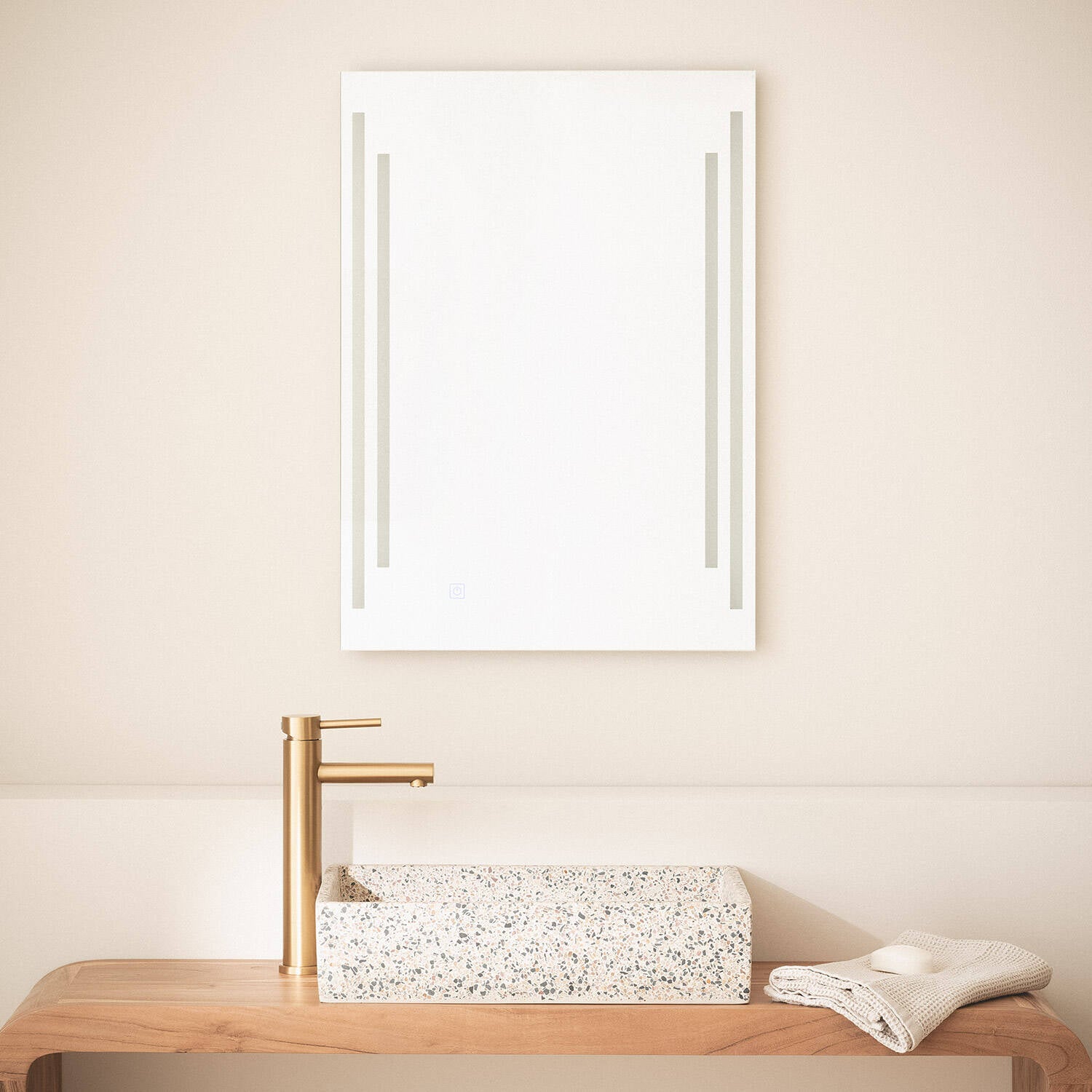 LED Badspiegel 70x50 cm „Taif“ mit Beleuchtung & Antibeschlag – CCT IP44 – Hauptansicht